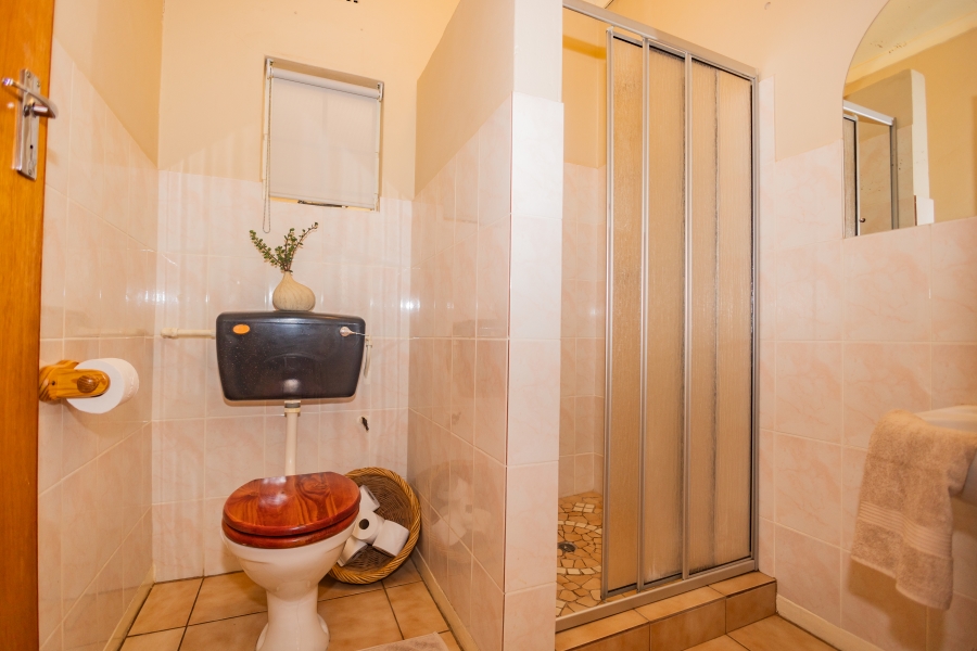 4 Bedroom Property for Sale in Panorama Western Cape